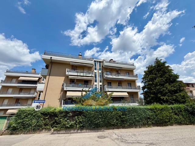 Appartamento in vendita di 110 m² in Via Torrito, 11