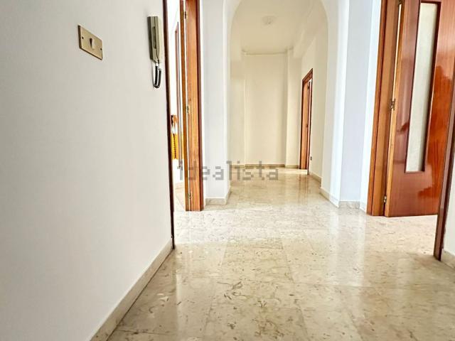 Appartamento in vendita di 110 m² in Via Tito Minniti, 69