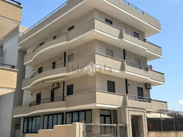 Appartamento in vendita di 110 m² in Via Trento, 27