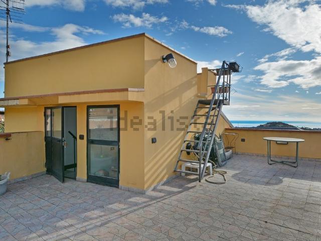 Appartamento in vendita di 110 m² in Via Tricolore d&apos  Italia