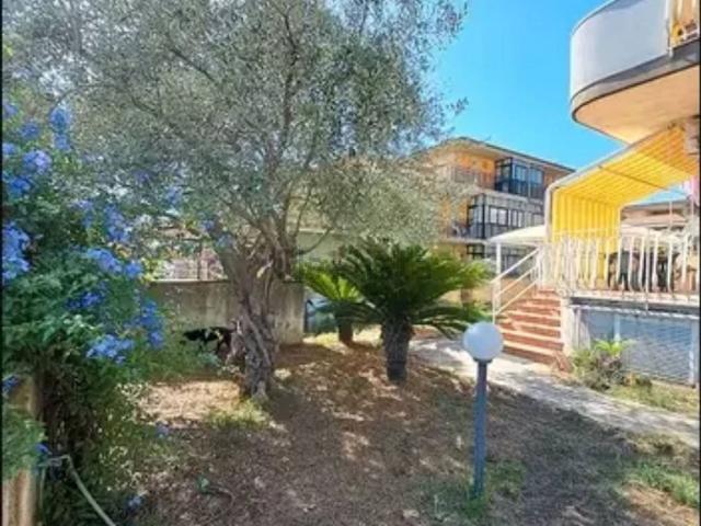 Appartamento in vendita di 110 m² in Via Trieste
