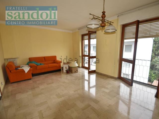 Appartamento in vendita di 110 m² in Via Tripoli, 84
