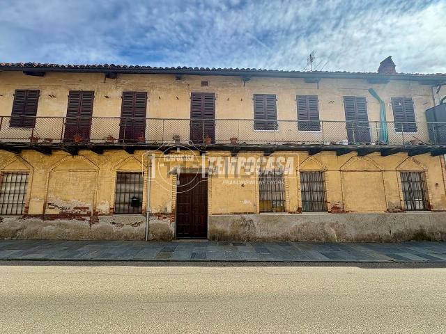 Appartamento in vendita di 110 m² in Via Umberto I