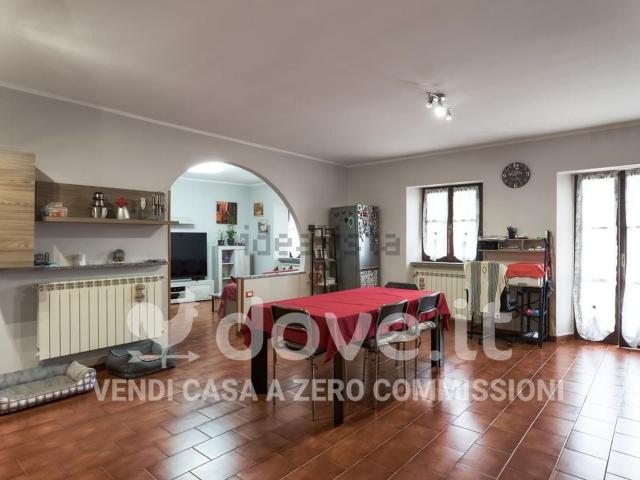 Appartamento in vendita di 110 m² in Via V. Capatelli, 9