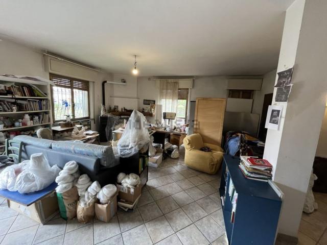 Appartamento in vendita di 110 m² in Via Valona