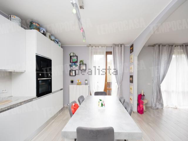 Appartamento in vendita di 110 m² in Via Valle Gavarnia, 48