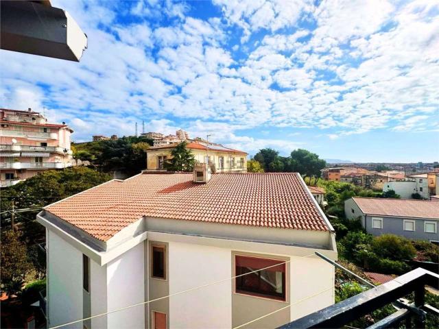 Appartamento in vendita di 110 m² in Via Vittorio Emanuele