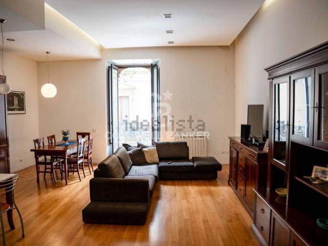 Appartamento in vendita di 110 m² in Via Vittorio Emanuele Orlando, 24