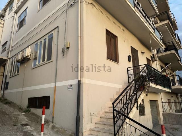 Appartamento in vendita di 110 m² in Via Vicinale Petti, 9