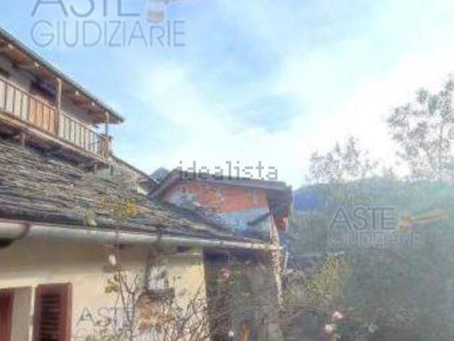 Appartamento in vendita di 110 m² in Via Vigezzo