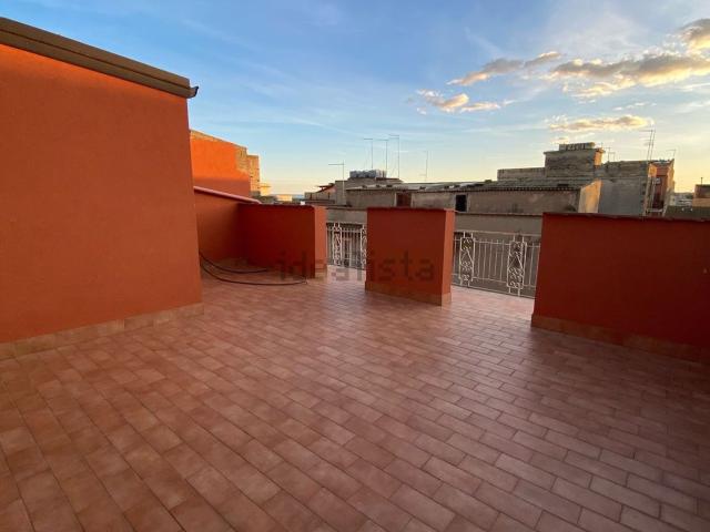 Appartamento in vendita di 110 m² in Via Vincenzo Bellini