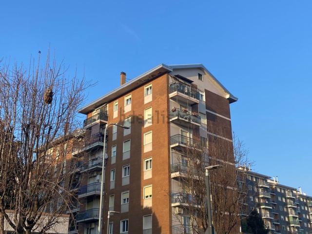 Appartamento in vendita di 110 m² in Via Vincenzo Bellini, 2