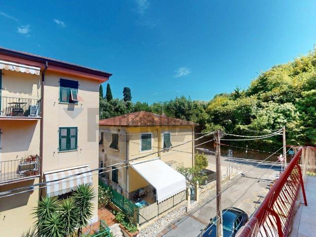 Appartamento in vendita di 110 m² in Via XXV Aprile, 5