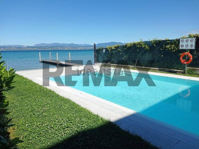 Appartamento in vendita di 110 m² in Via XXV Aprile, 36