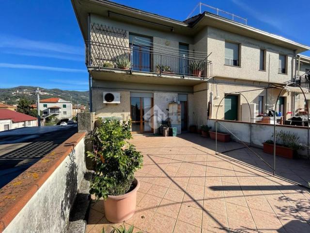 Appartamento in vendita di 110 m² in Via XXIX Novembre, 27