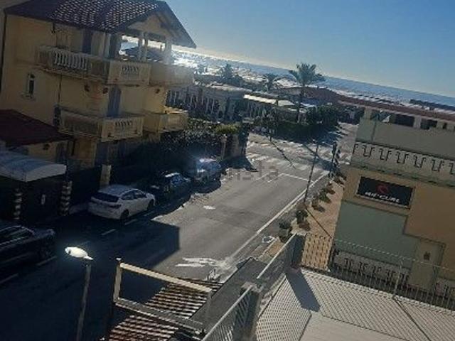 Appartamento in vendita di 110 m² in Viale Versilia