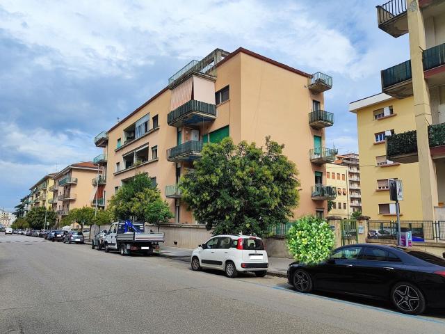 Appartamento in vendita di 110 m² in Viale Antonio Mellusi