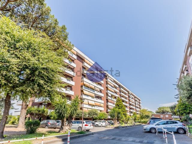 Appartamento in vendita di 110 m² in Viale Bruno Pelizzi