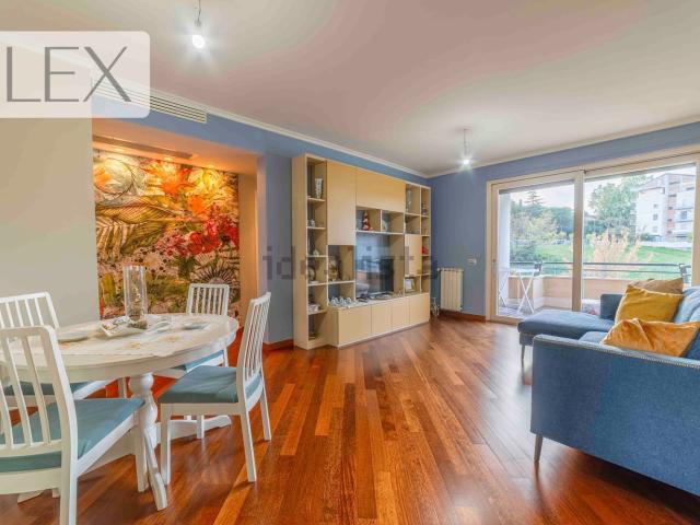Appartamento in vendita di 110 m² in Viale dei Colli Portuensi