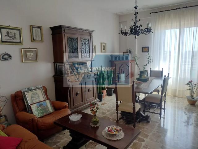 Appartamento in vendita di 110 m² in Viale dei Comuni