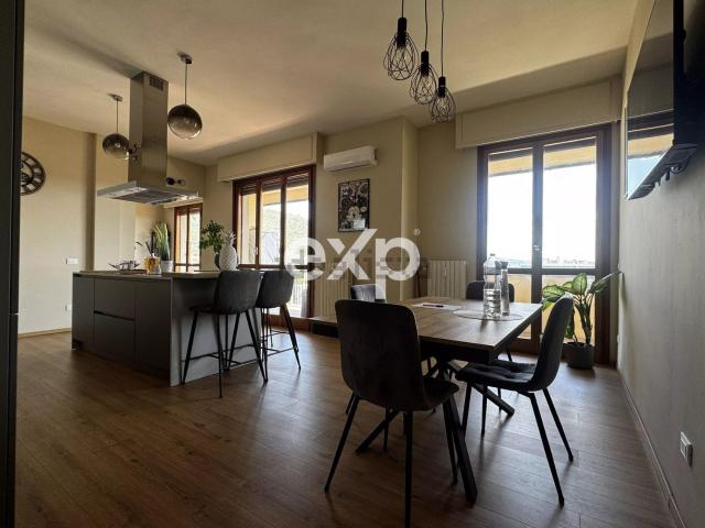 Appartamento in vendita di 110 m² in Viale della Repubblica, 158
