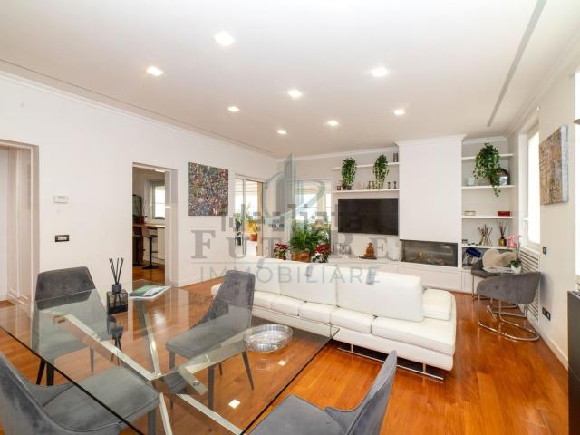 Appartamento in vendita di 110 m² in Viale delle Medaglie d&apos Oro