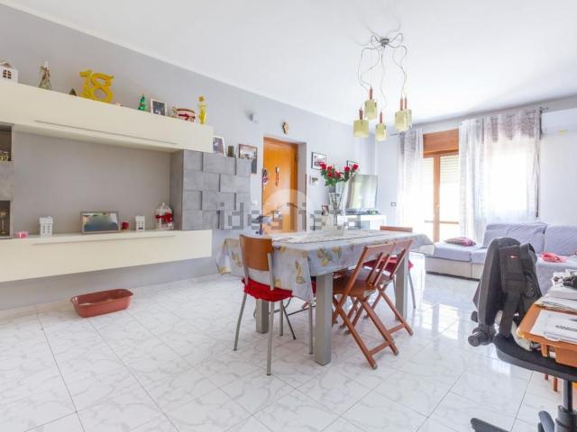 Appartamento in vendita di 110 m² in Viale Europa, 59