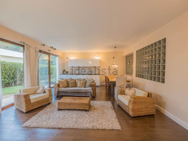Appartamento in vendita di 110 m² in Viale Francesco Agello
