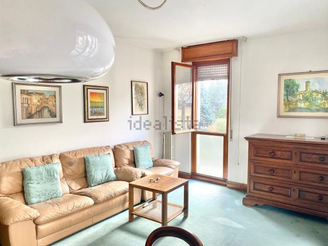 Appartamento in vendita di 110 m² in Viale Giuseppe Castagnetti