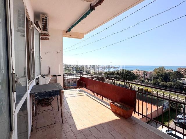 Appartamento in vendita di 110 m² in Viale Guido Baccelli