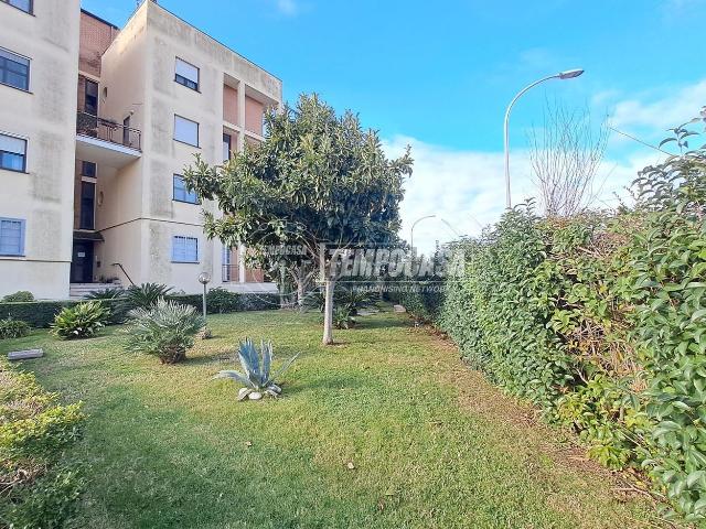 Appartamento in vendita di 110 m² in Viale Leonardo Da Vinci, 50