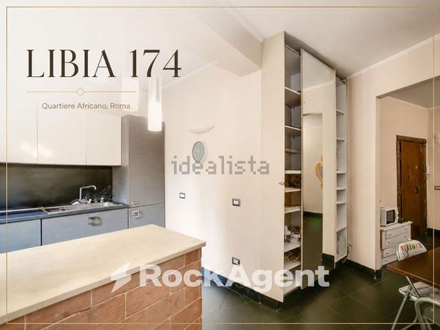 Appartamento in vendita di 110 m² in Viale Libia, 174