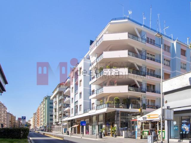 Appartamento in vendita di 110 m² in Viale Libia