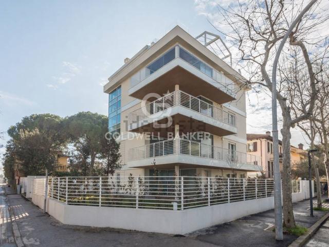 Appartamento in vendita di 110 m² in Viale Milano, 74