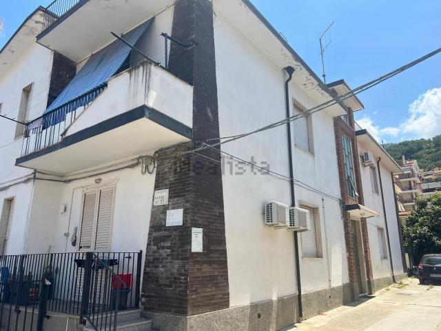 Appartamento in vendita di 110 m² in Viale Parodi, 99