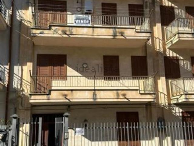 Appartamento in vendita di 110 m² in Viale Regione Siciliana, 22