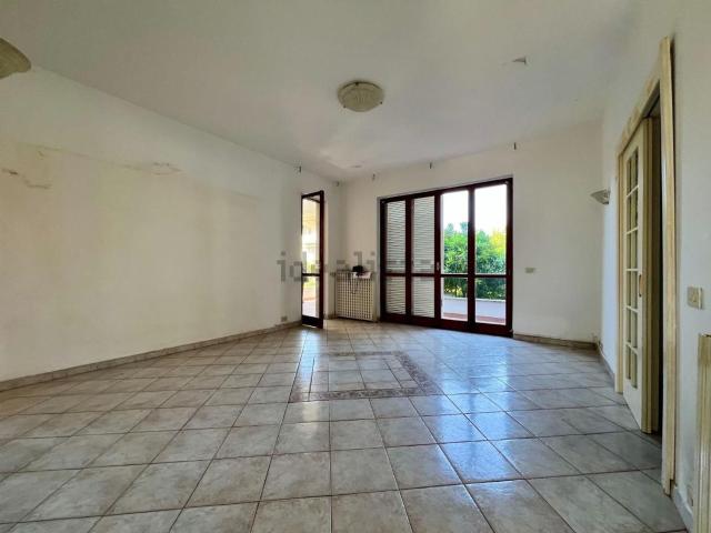Appartamento in vendita di 110 m² in Viale Roma, 390