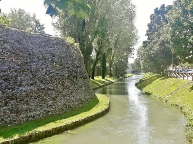 Appartamento in vendita di 110 m² in Vicolo del Molinetto, 1
