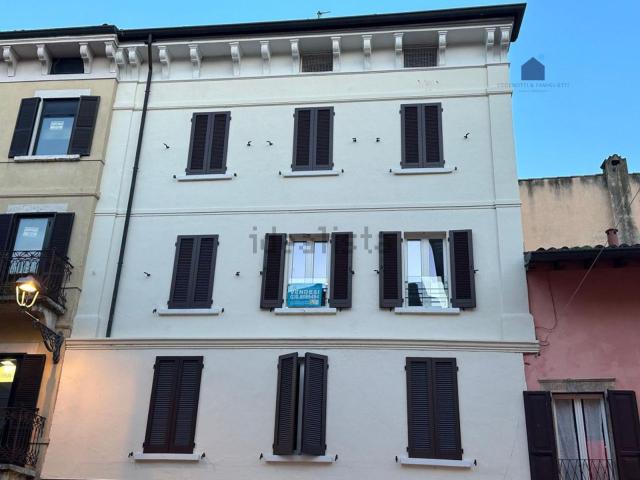 Appartamento in vendita di 110 m² in Vicolo dell&apos  Interdetto
