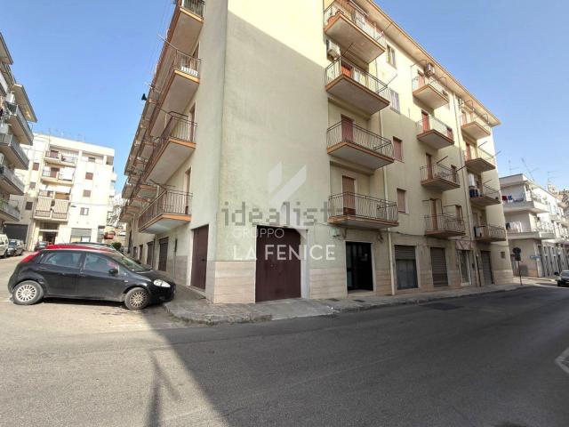 Appartamento in vendita di 110 m² in Via Cesare Pavese