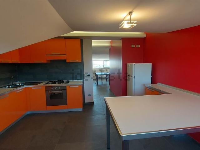 Appartamento in vendita di 110 m² in Contrada Fratelli Kennedy, 5