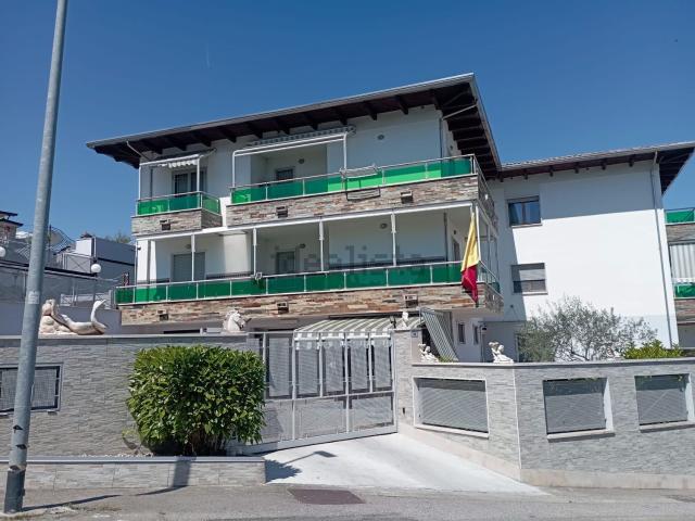 Appartamento in vendita di 110 m² in Contrada Madonna della Salute, 16