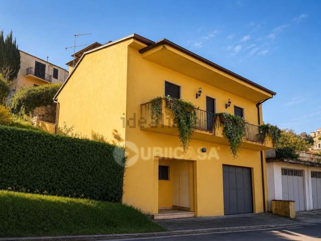 Appartamento in vendita di 110 m² in Corso Trieste