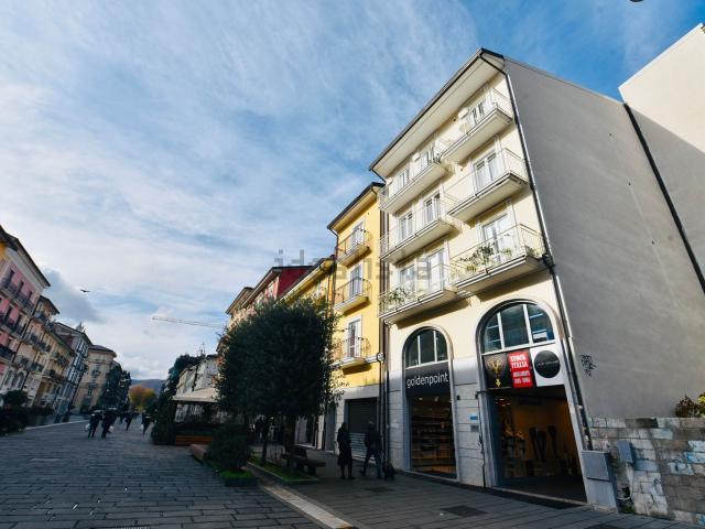 Appartamento in vendita di 110 m² in Corso Vittorio Emanuele II