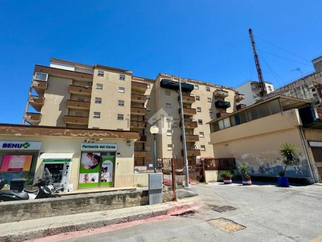 Appartamento in vendita di 110 m² in Corso dei Mille, 532
