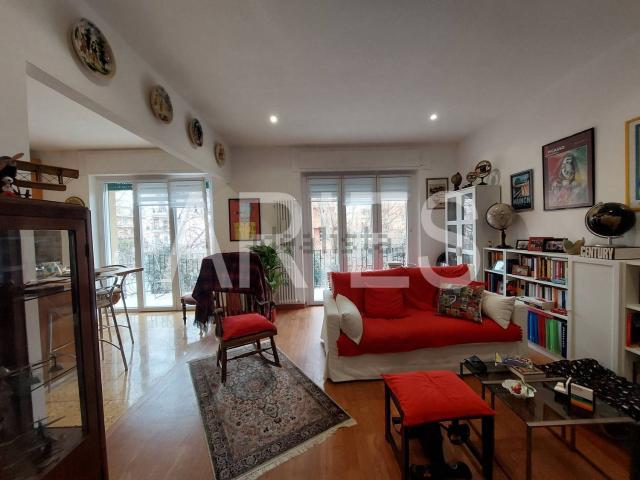 Appartamento in vendita di 110 m² in Corso Regina Maria Pia, 24