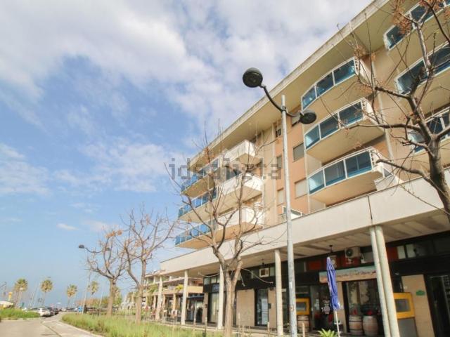 Appartamento in vendita di 110 m² in Corso Strasburgo, 3