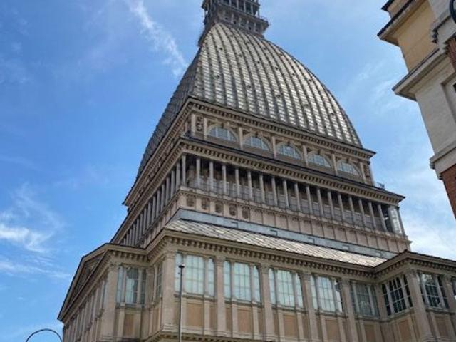 Appartamento in vendita di 110 m² in Largo Montebello