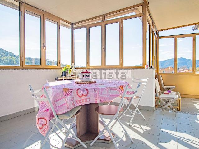 Appartamento in vendita di 110 m² in Località Littorno, 15