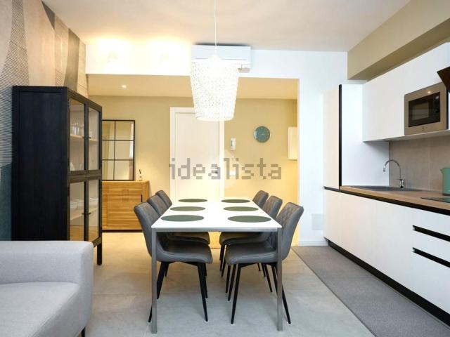 Appartamento in vendita di 110 m² in Piazza Angelo Giustinian Recanati, 10